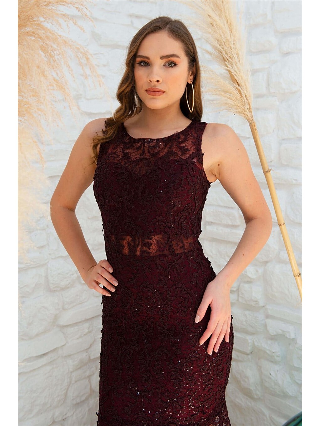 Bordo Dantel Volanlı Kısa Abiye Elbise-3