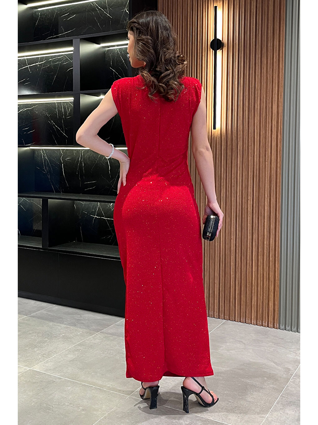 Kırmızı Sim Detaylı Drapeli Abiye Elbise-3