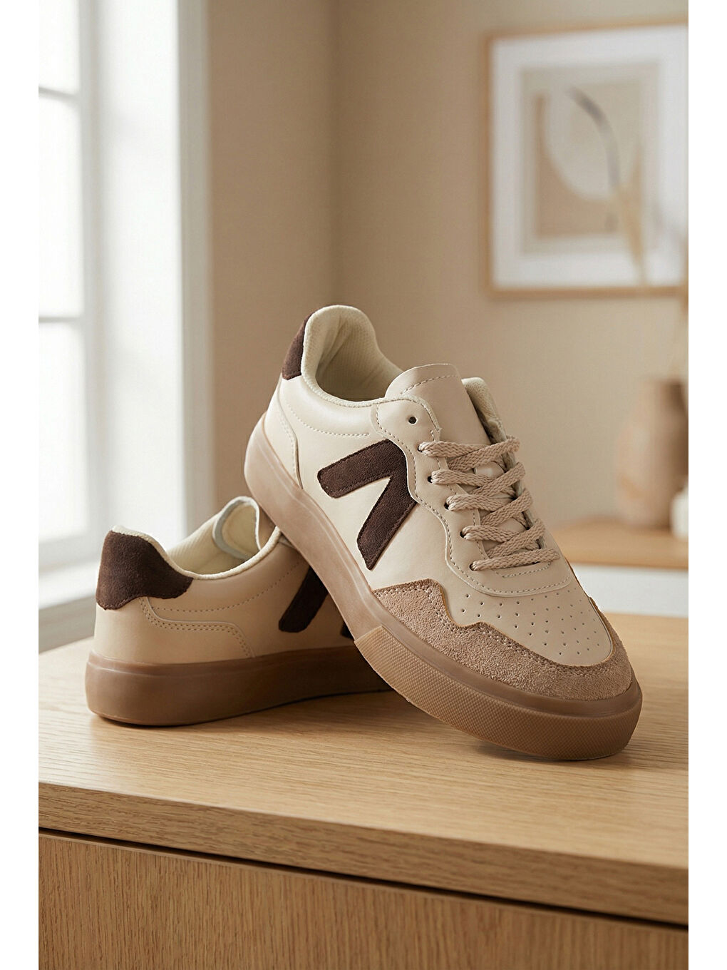 Kahverengi Lianna V Detaylı Bağcıklı Günlük Spor Kadın Sneaker Ayakkabı-1