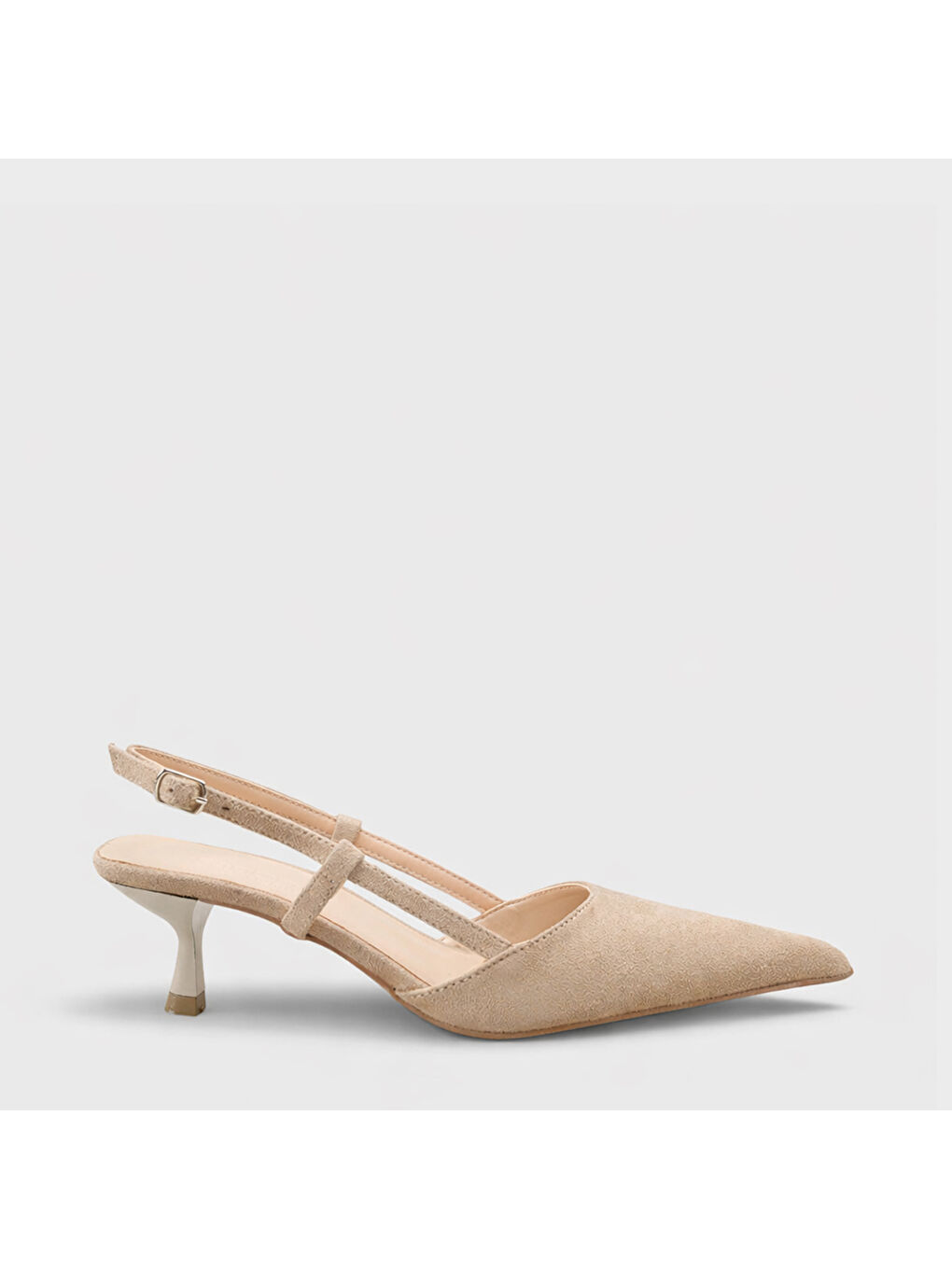 Bej Vitoria Sivri Burunlu Orta Topuklu Arkası Kare Arkadan Bantlı Kadın Ayakkabı