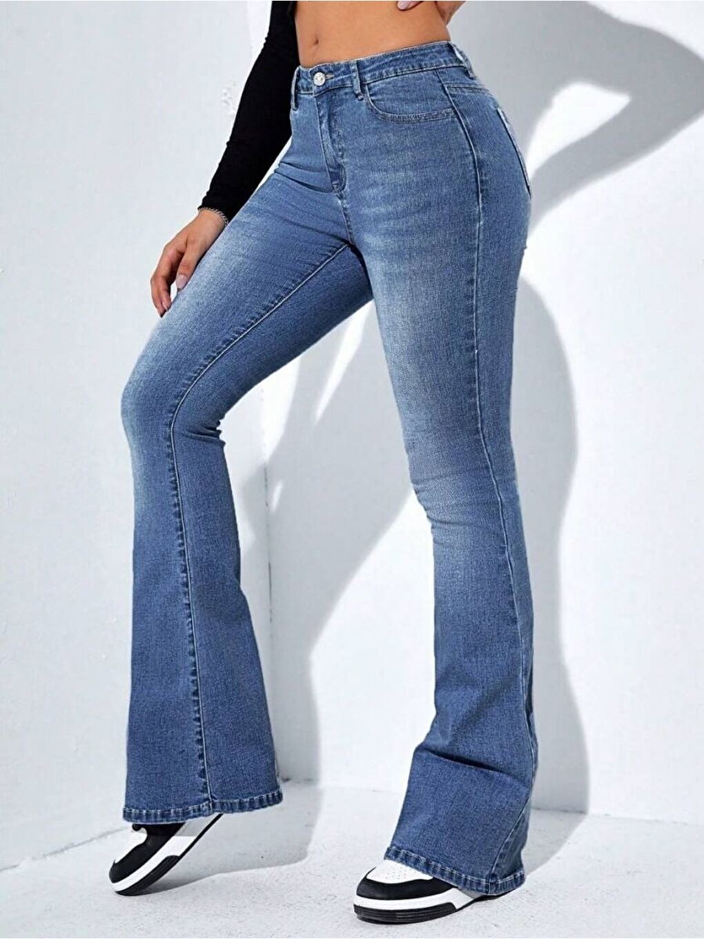 Mavi Kadın Yüksek Bel Cepli İspanyol Paçalı Jean Jeans Pantolon-1