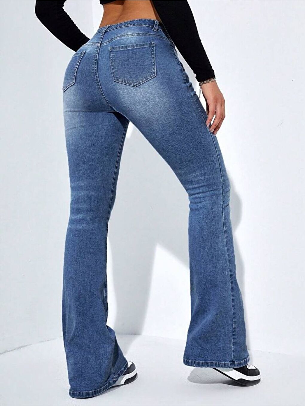 Mavi Kadın Yüksek Bel Cepli İspanyol Paçalı Jean Jeans Pantolon-3