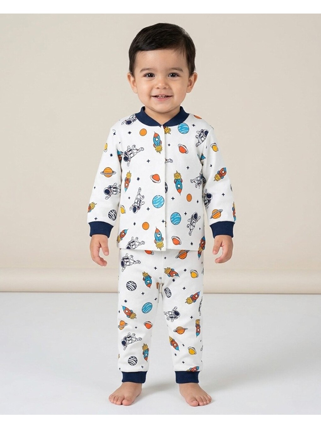 Ekru Erkek Çocuk Çıtçıtlı Astronot Baskılı 0-6 Yaş %100 Pamuklu Mevsimlik Pijama Takımı