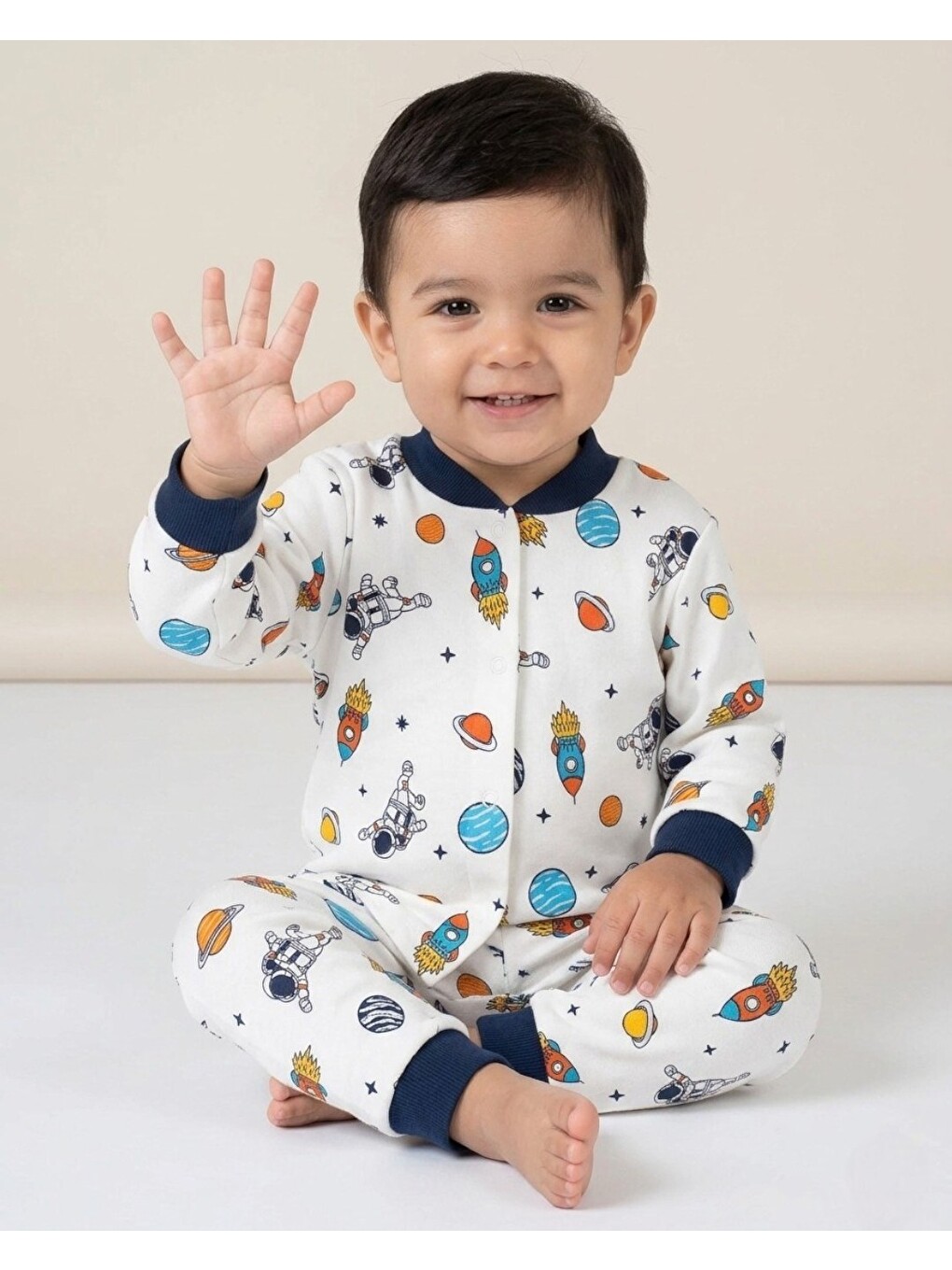 Ekru Erkek Çocuk Çıtçıtlı Astronot Baskılı 0-6 Yaş %100 Pamuklu Mevsimlik Pijama Takımı-1