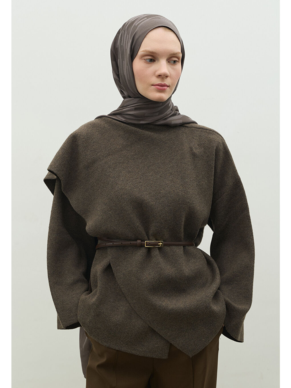 Gri NARA PAMUK FLOŞ JAKARLI ŞAL DUMAN