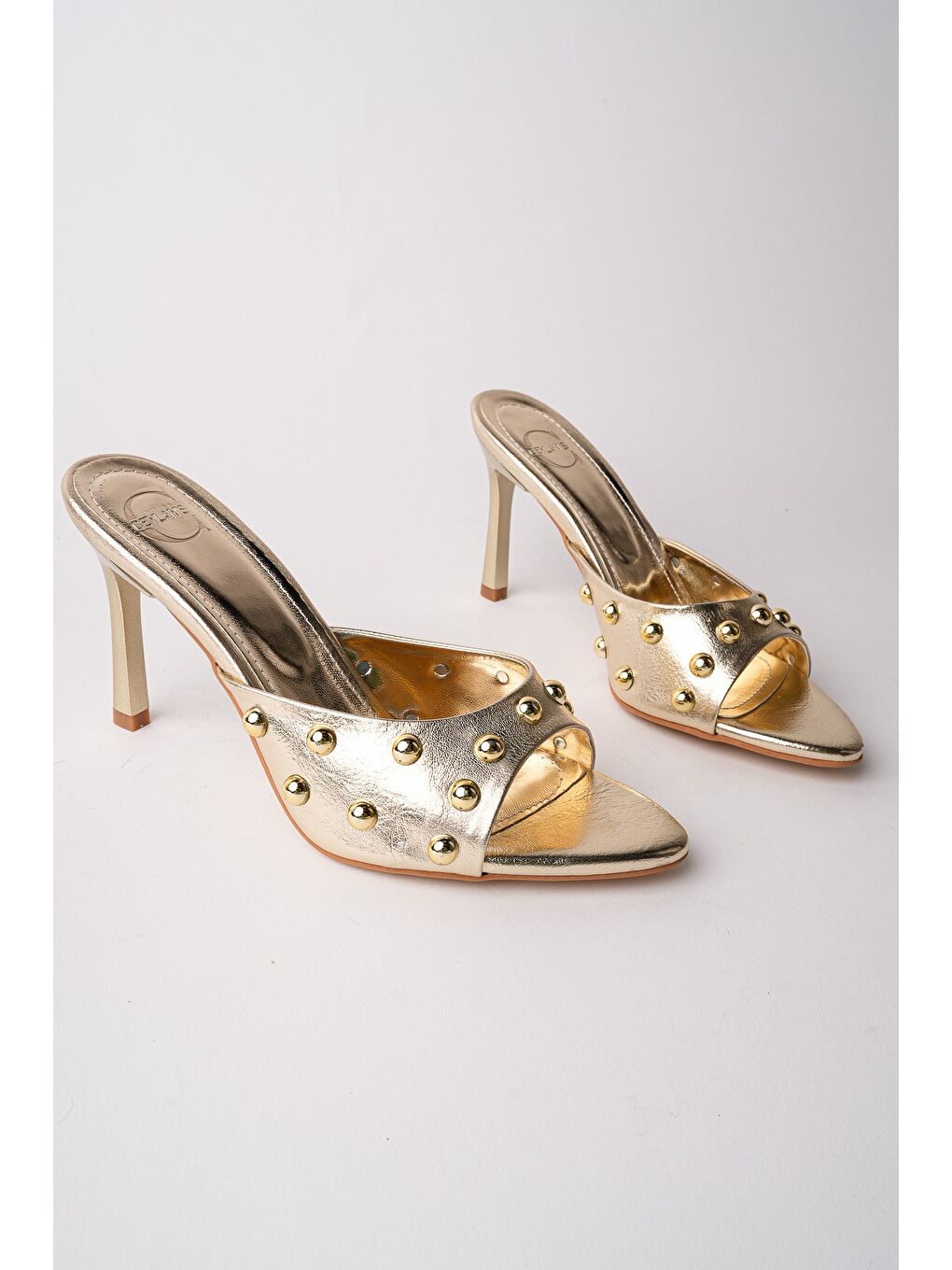 Sarı HELENA Kadın Zımbalı Sivri Burun Metal Detaylı Stiletto Topuklu Terlik-1