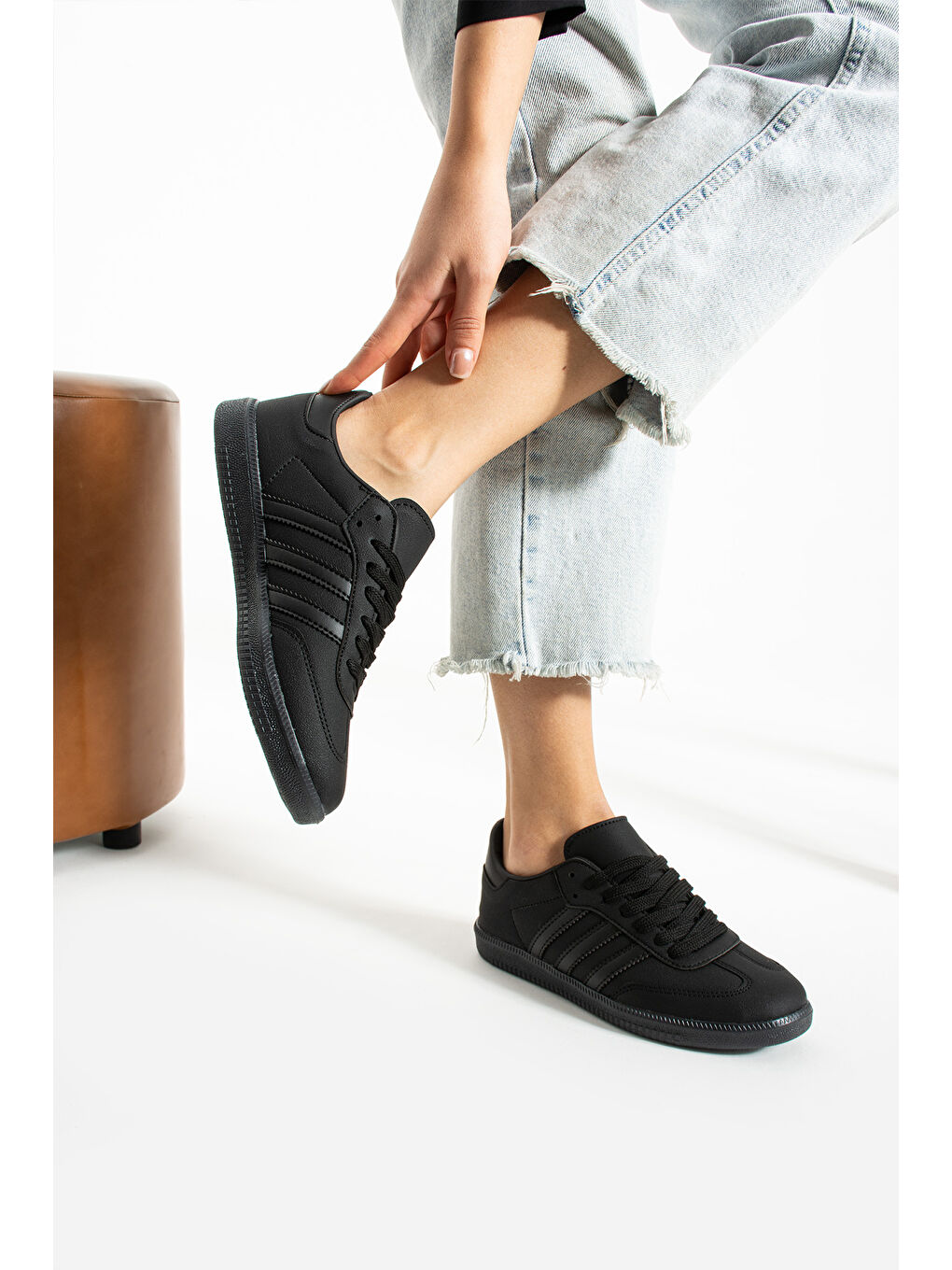 Siyah KADIN SPOR AYAKKABI-1