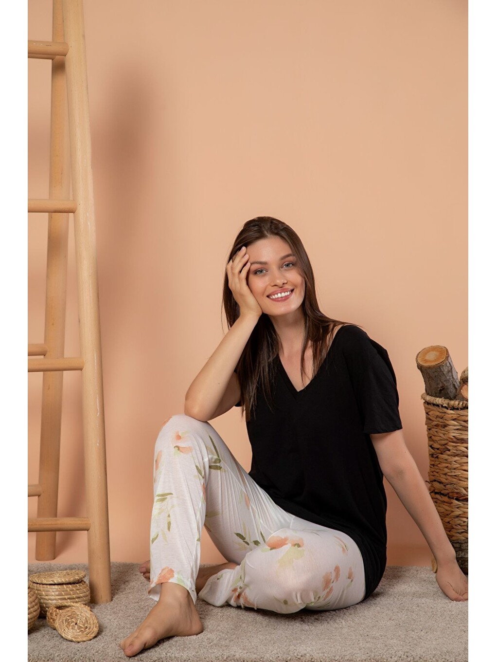 Karışık Kadın Desenli Mevsimlik Ince Tek Pijama Altı-1