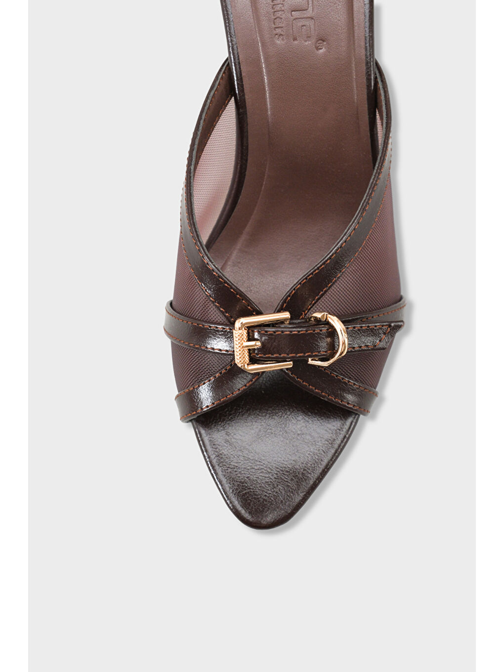 Kahverengi Marnie Sivri Burunlu Fileli Metal Tokalı Orta Topuklu Kadın Terlik-2