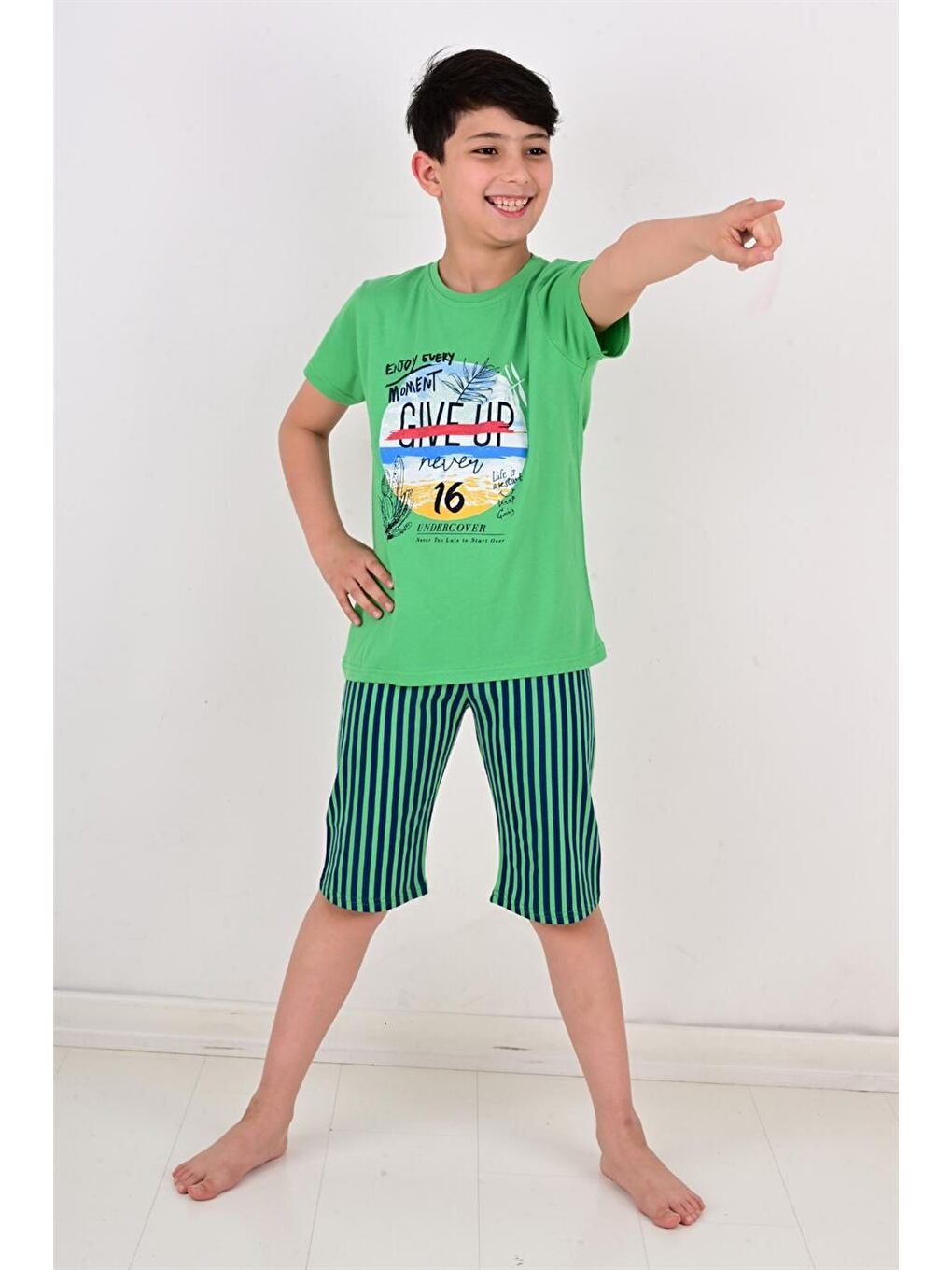 Erkek Çocuk Kapri Pijama Takımı Moment Yeşil