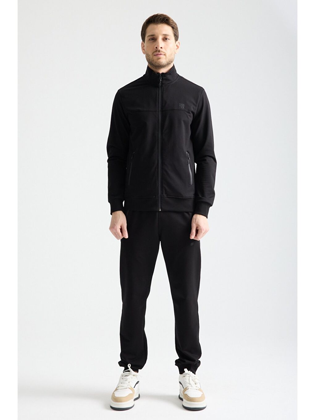 Siyah  Erkek Luxe Eşofman Takımı Rahat Kalıp Manşetli Minimal Logo-5