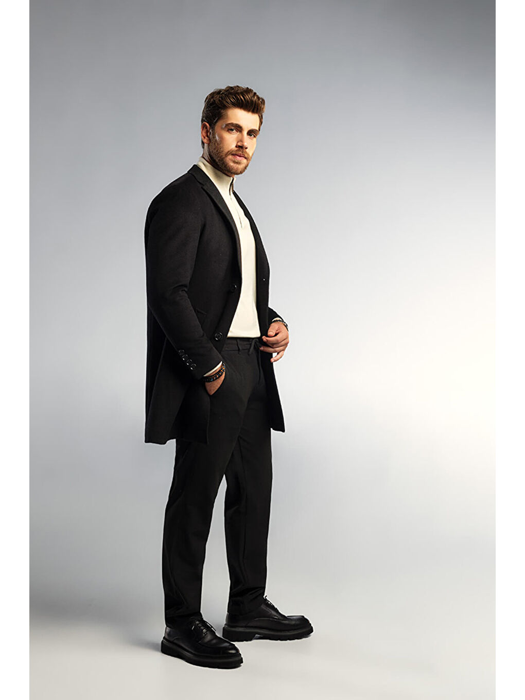 Siyah Slim Fit Ceket Yaka Yünlü Kaşe Palto