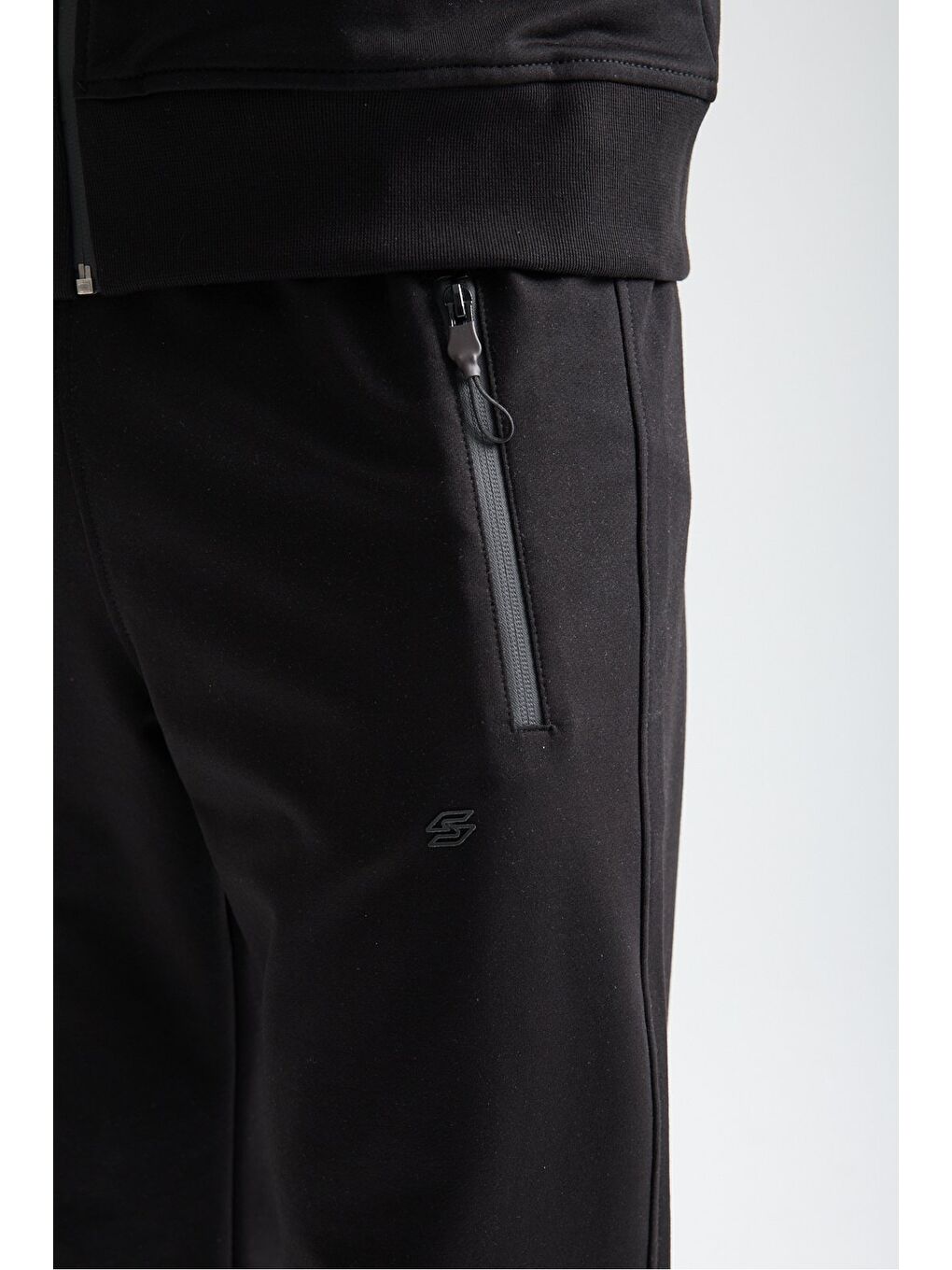 Siyah  Erkek Luxe Eşofman Takımı Rahat Kalıp Manşetli Minimal Logo-7