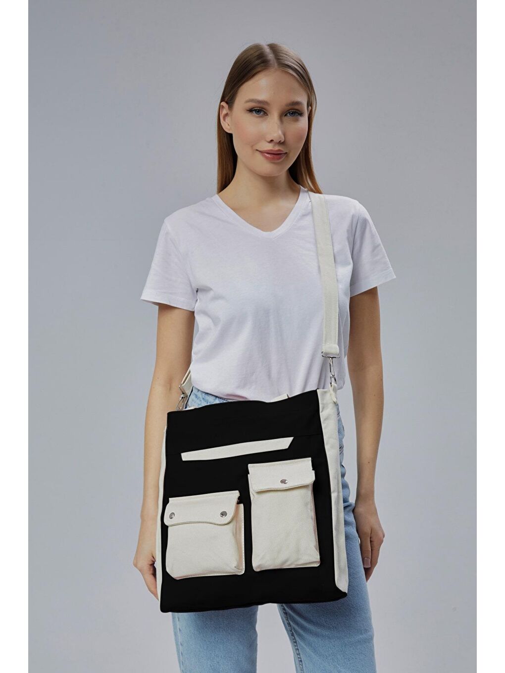 Kanvas Ön Cepleri Çıtlı Çanta (Siyah - Ekru)