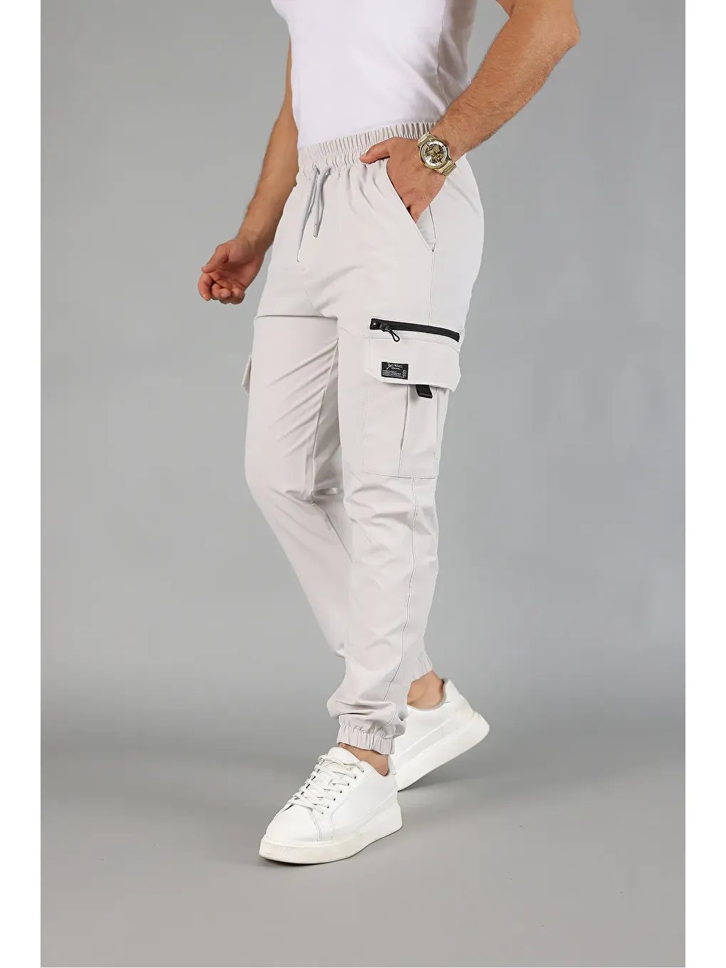 Gri Paraşüt Kumaş Lastik Paça Kargo Cepli Fermuar Detaylı Dar Kesim Jogger Pantolon-1