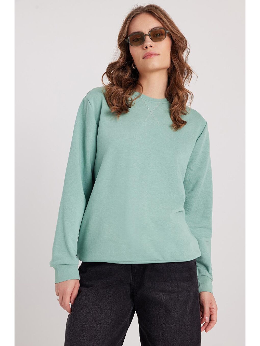 Kadın Oversize Geniş Kesim Pamuklu Basic Yeşil Bisiklet Yaka Sweatshirt-3