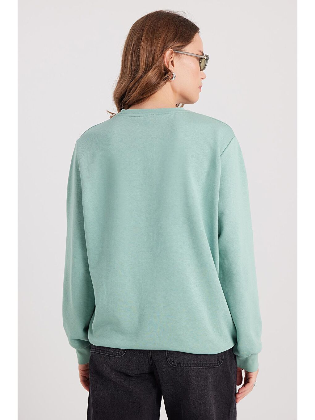 Kadın Oversize Geniş Kesim Pamuklu Basic Yeşil Bisiklet Yaka Sweatshirt-6