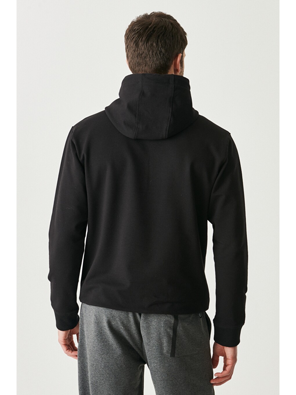 Erkek Siyah Standart Fit Normal Kesim Kapüşonlu Baskılı Sweatshirt-3