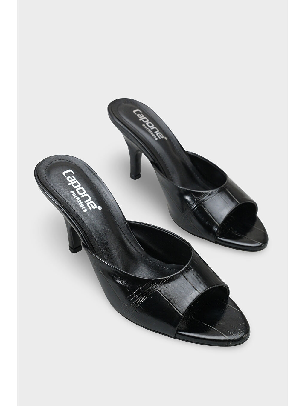 Siyah Nadeen Feta Dolgu Orta Topuklu Kadın Terlik-1