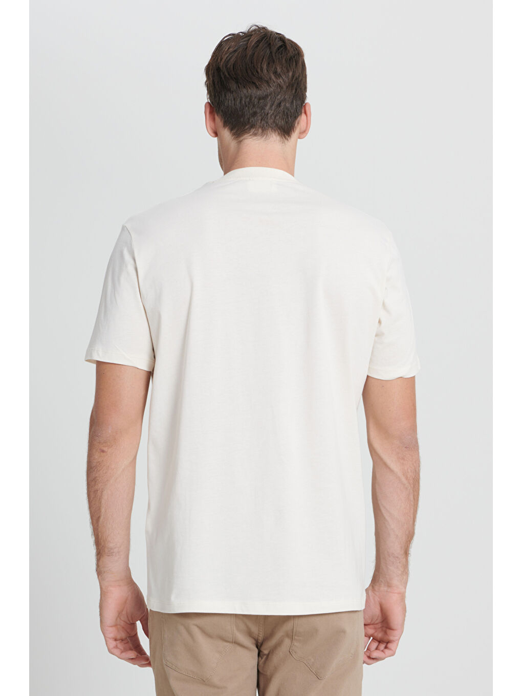 Erkek Ekru Rahat Kesim %100 Pamuk Bisiklet Yaka Tişört-4
