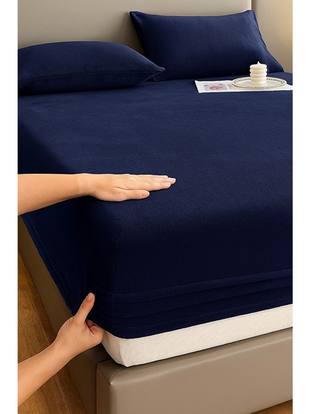 Lacivert Kadife Kumaş Çift Kişilik Fitted Lastikli Çarşaf Takımı 160x200+30 cm