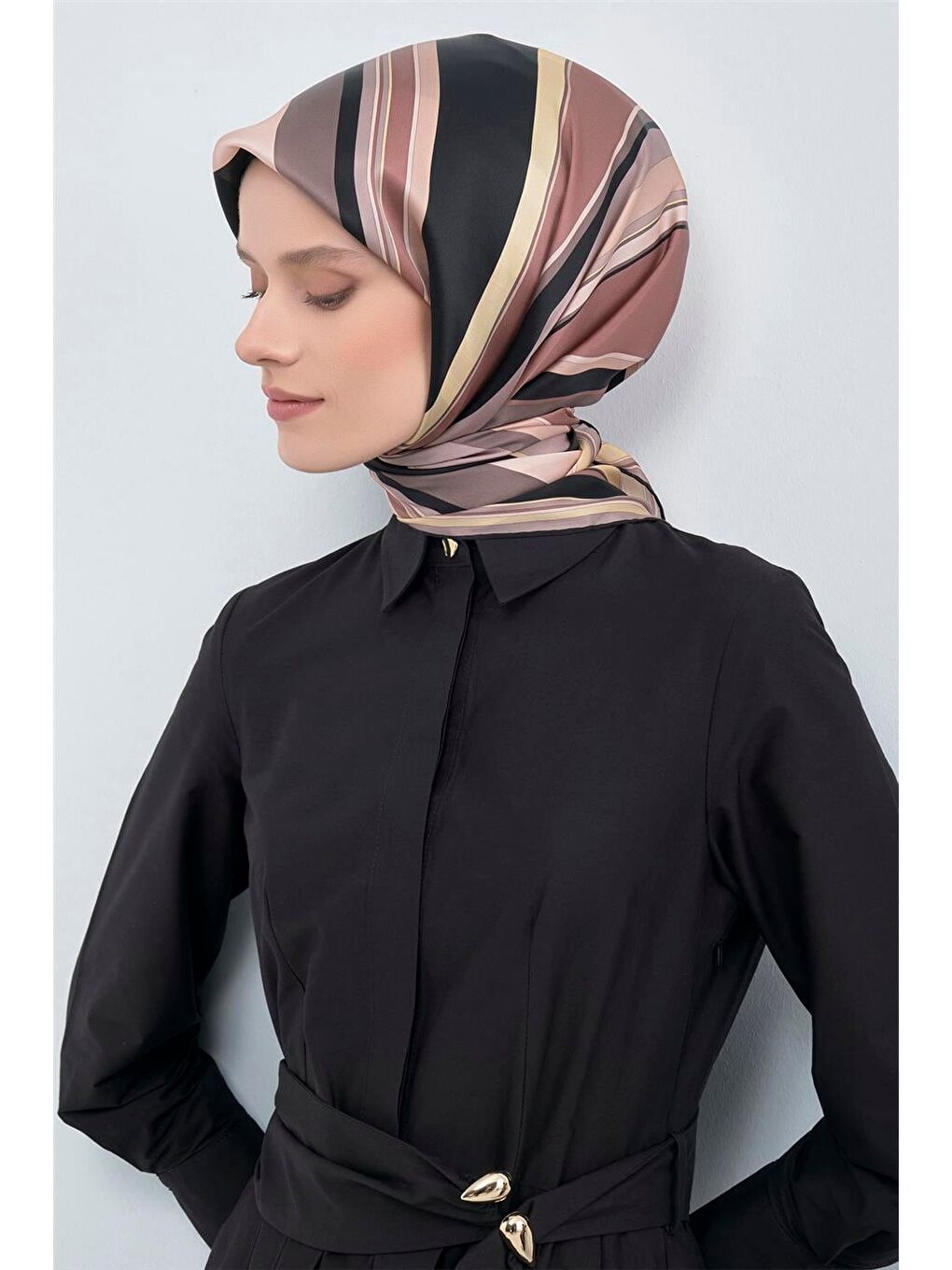 Bej Saf İpek Sura Eşarp 9514D 07-3