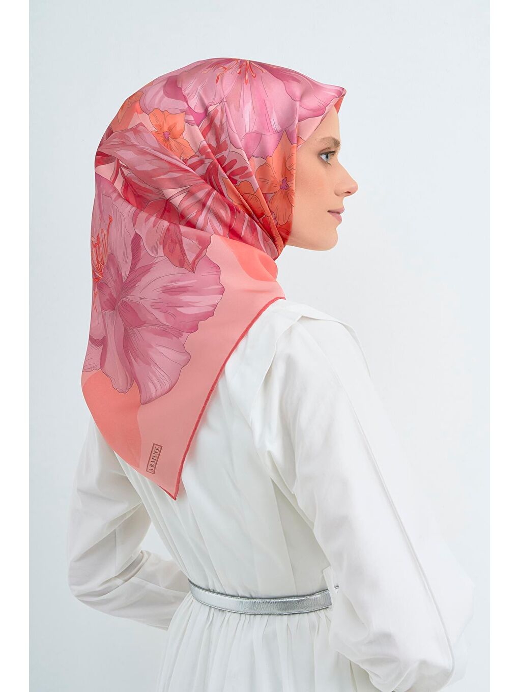 Turuncu Saf İpek Sura Eşarp 9529D 55-3