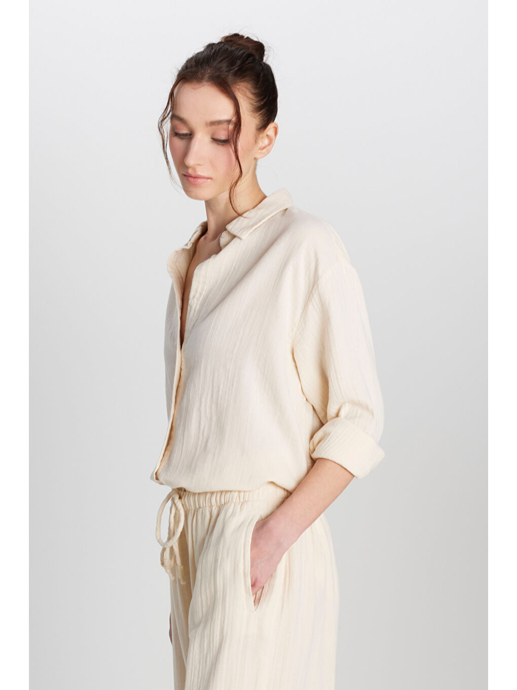 %100 Pamuk Relaxed Fit Geniş Kesim Ekru Müslin Gömlek-1