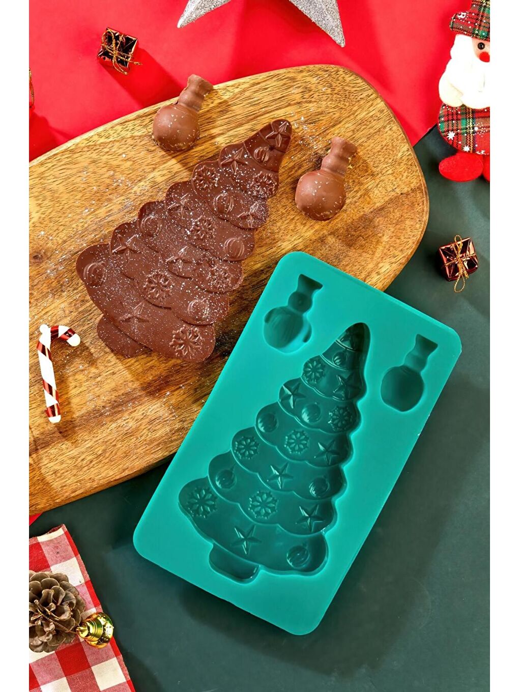 Yeşil Yılbaşı Ağacı Temalı Silikon Dubai Çikolatası Kalıbı