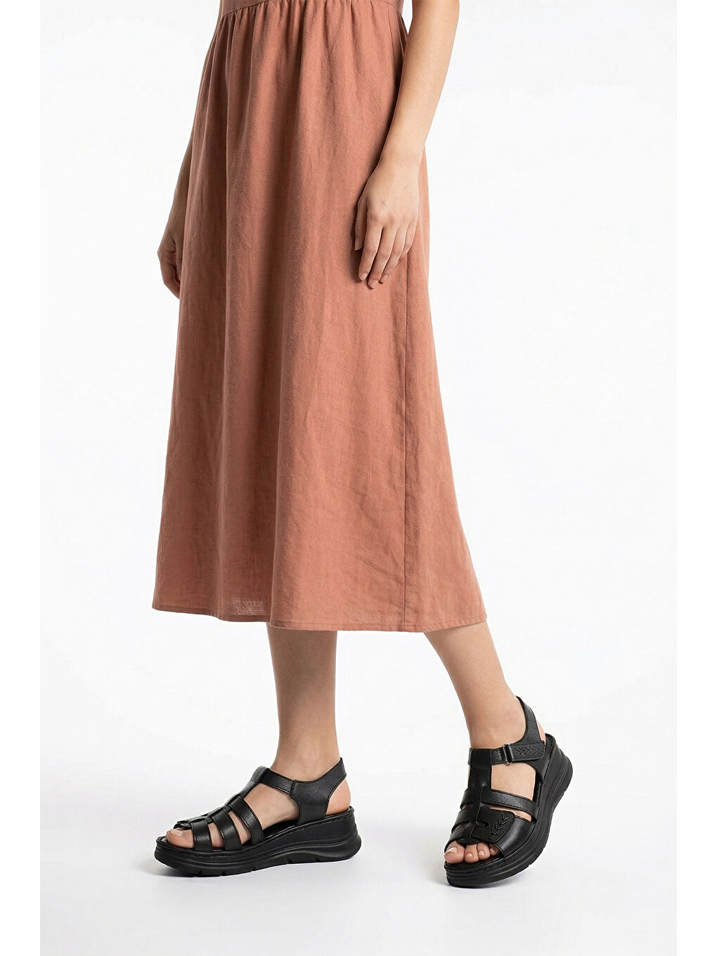 Siyah Kadın SİYAH Cırt Bantlı Dolgu Topuk Hakiki Deri Sandalet-2