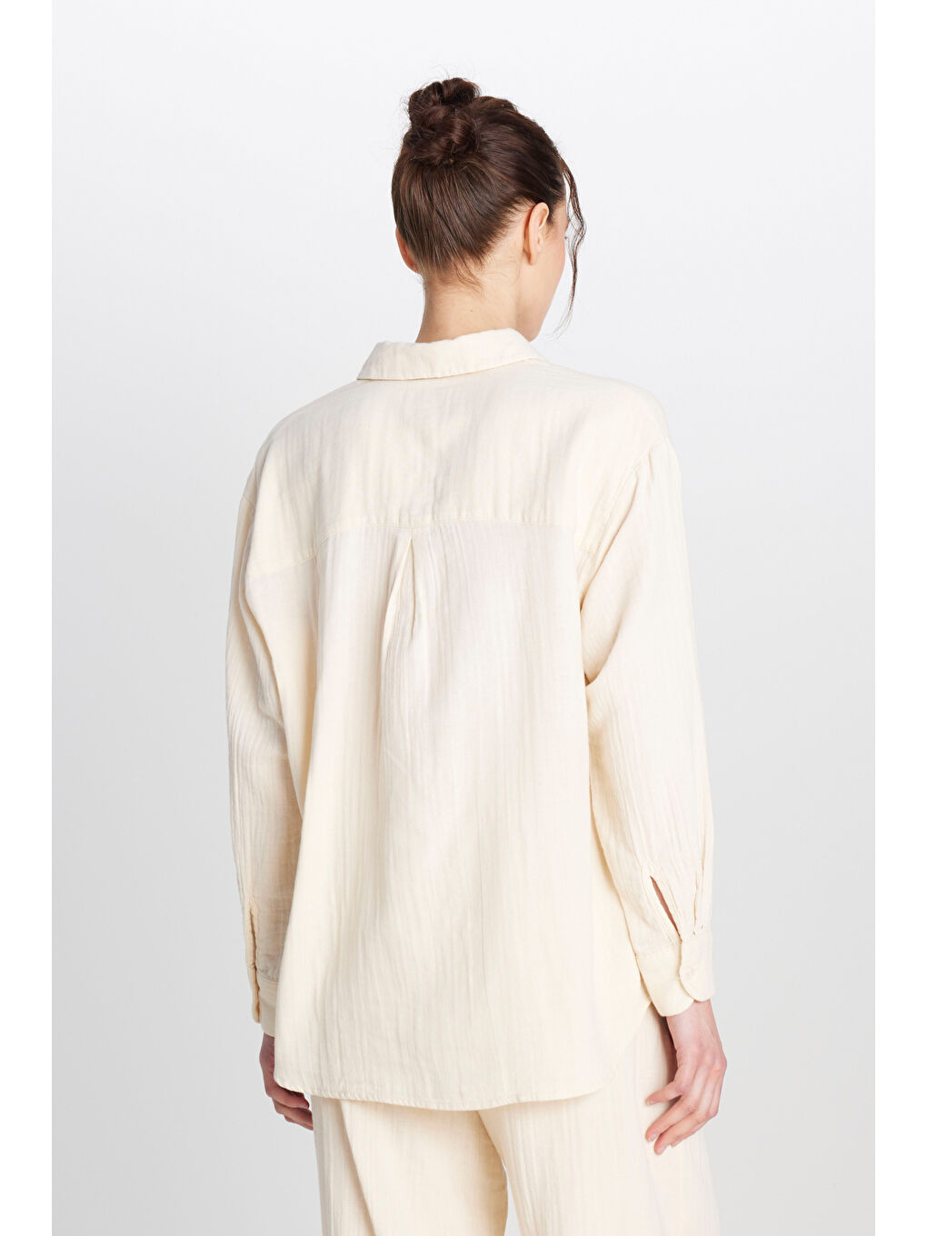 %100 Pamuk Relaxed Fit Geniş Kesim Ekru Müslin Gömlek-4