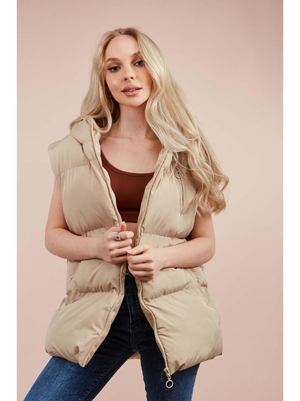 Ekru Kadın Krem Kapüşonlu Oversize Şişme Yelek-1