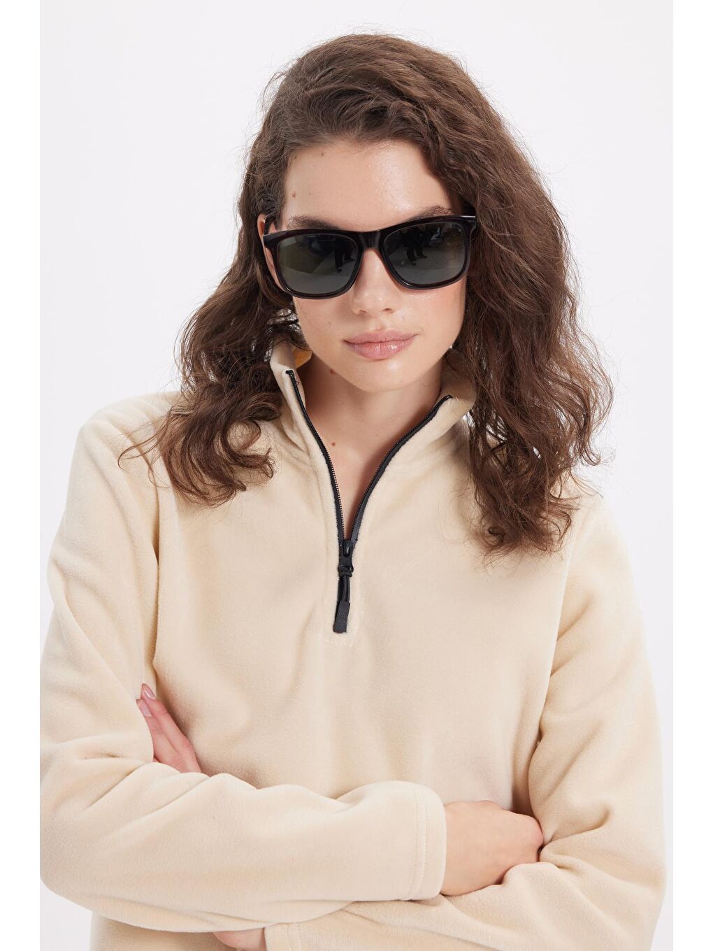 Kadın Standart Fit Anti-Pilling Tüylenme Yapmayan Soğuk Geçirmez Açık Bej Bato Yaka Polar Sweatshirt