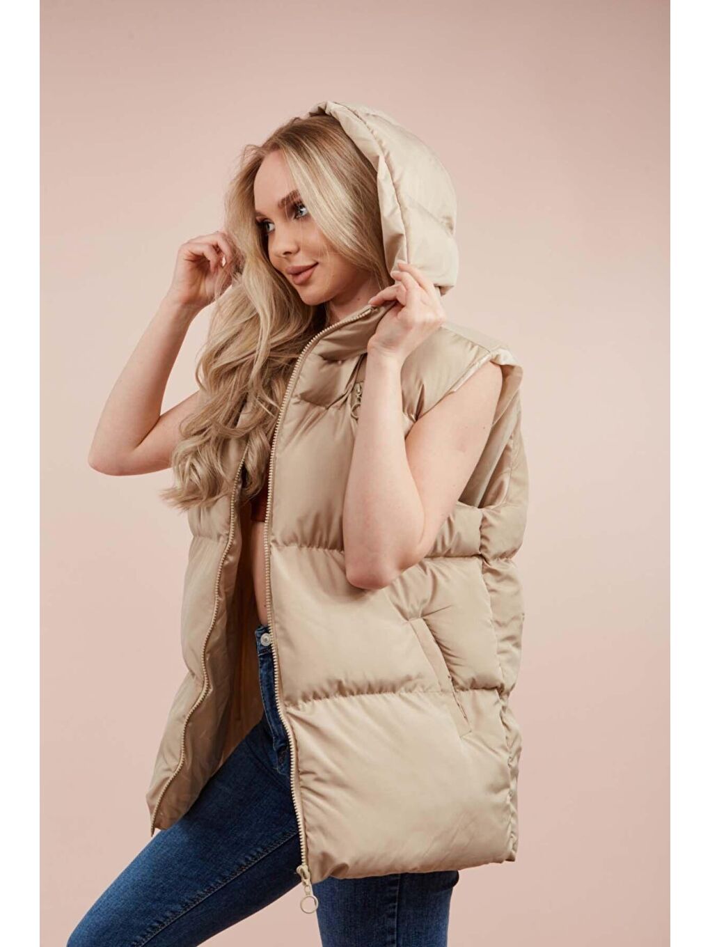 Ekru Kadın Krem Kapüşonlu Oversize Şişme Yelek-3