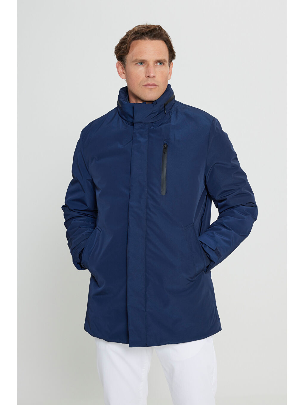 Erkek Lacivert Standart Fit Çıkma Kapüşonlu Vücut Isısı Ölçen Termometreli Kaban-2