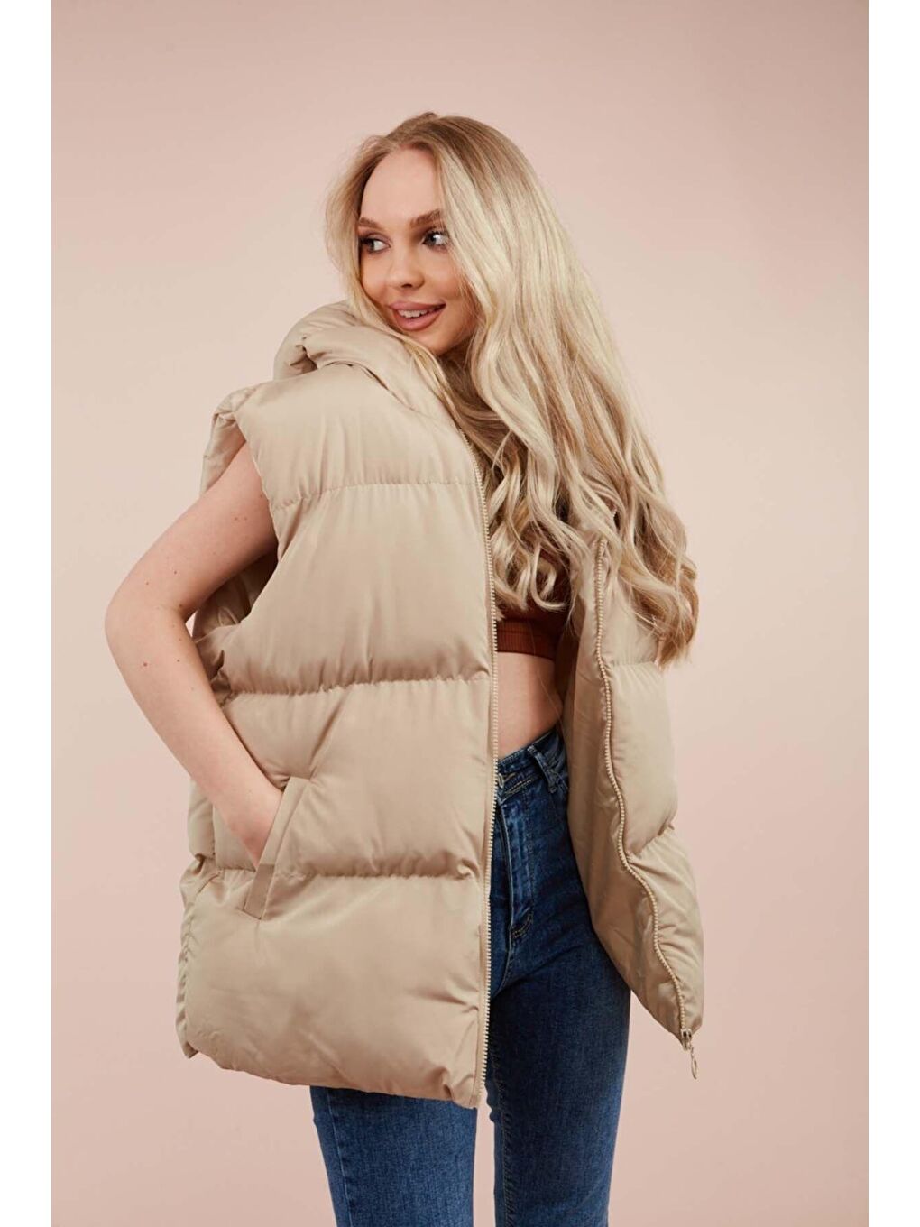 Ekru Kadın Krem Kapüşonlu Oversize Şişme Yelek-6