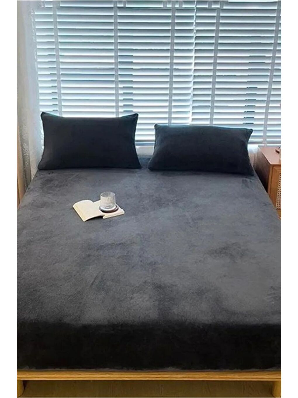 Antrasit Kışlık Tek Kişilik Kadife Lastikli Çarşaf 100x200+30-4