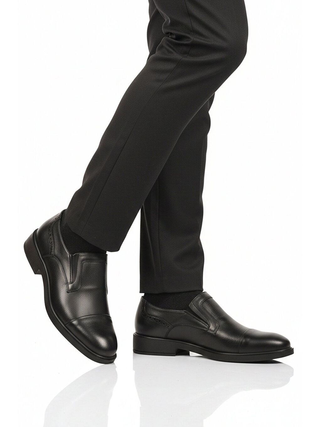 Siyah Hakiki Deri Erkek Klasik Ayakkabı 022 M