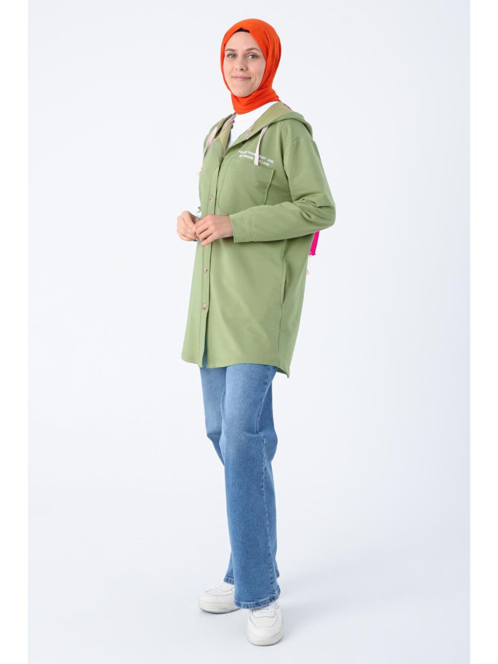 Yeşil Kapüşonlu Düğmeli Örme Hırka-1