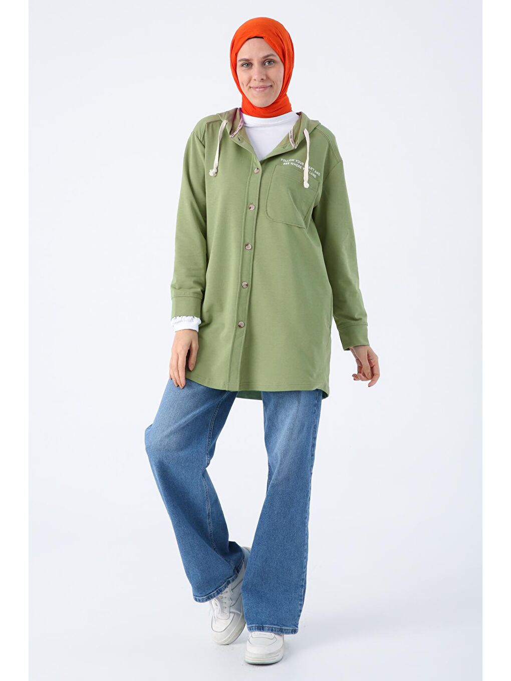 Yeşil Kapüşonlu Düğmeli Örme Hırka-3