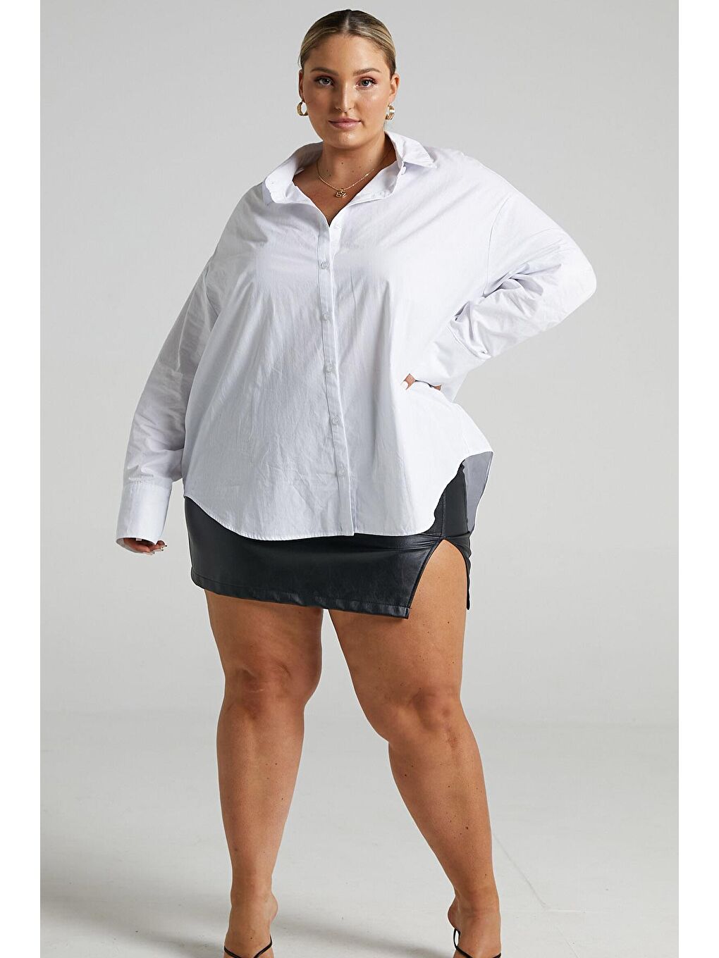 Beyaz Oversize Basic Kadın Gömlek Mg1794-7