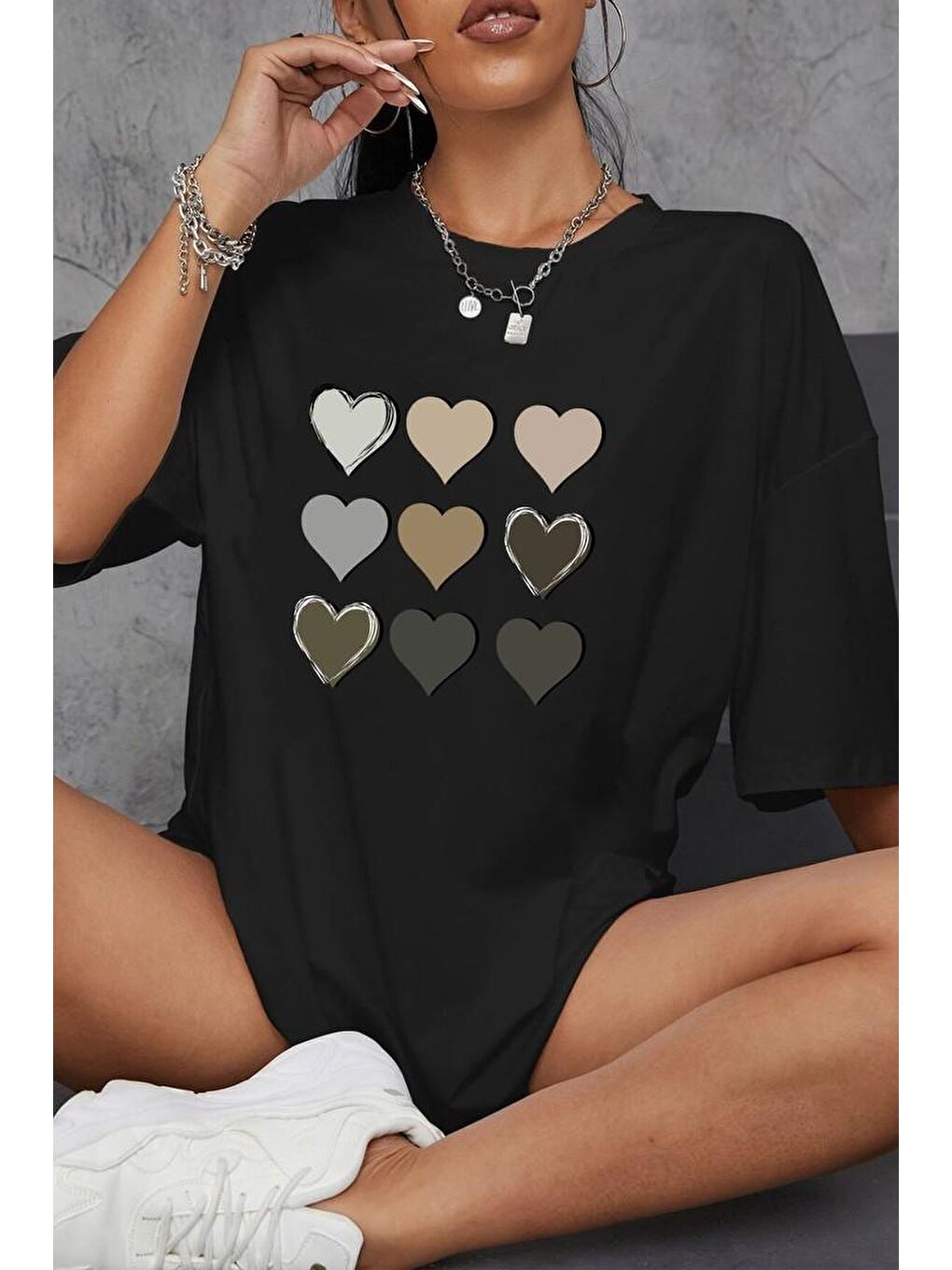 Siyah Unisex Kalp Baskılı T-shirt