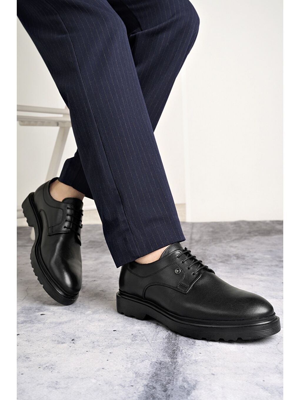 Siyah ROBERT Hakiki Deri Bağcıklı Klasik Günlük Ortopedik Erkek Ayakkabı-5