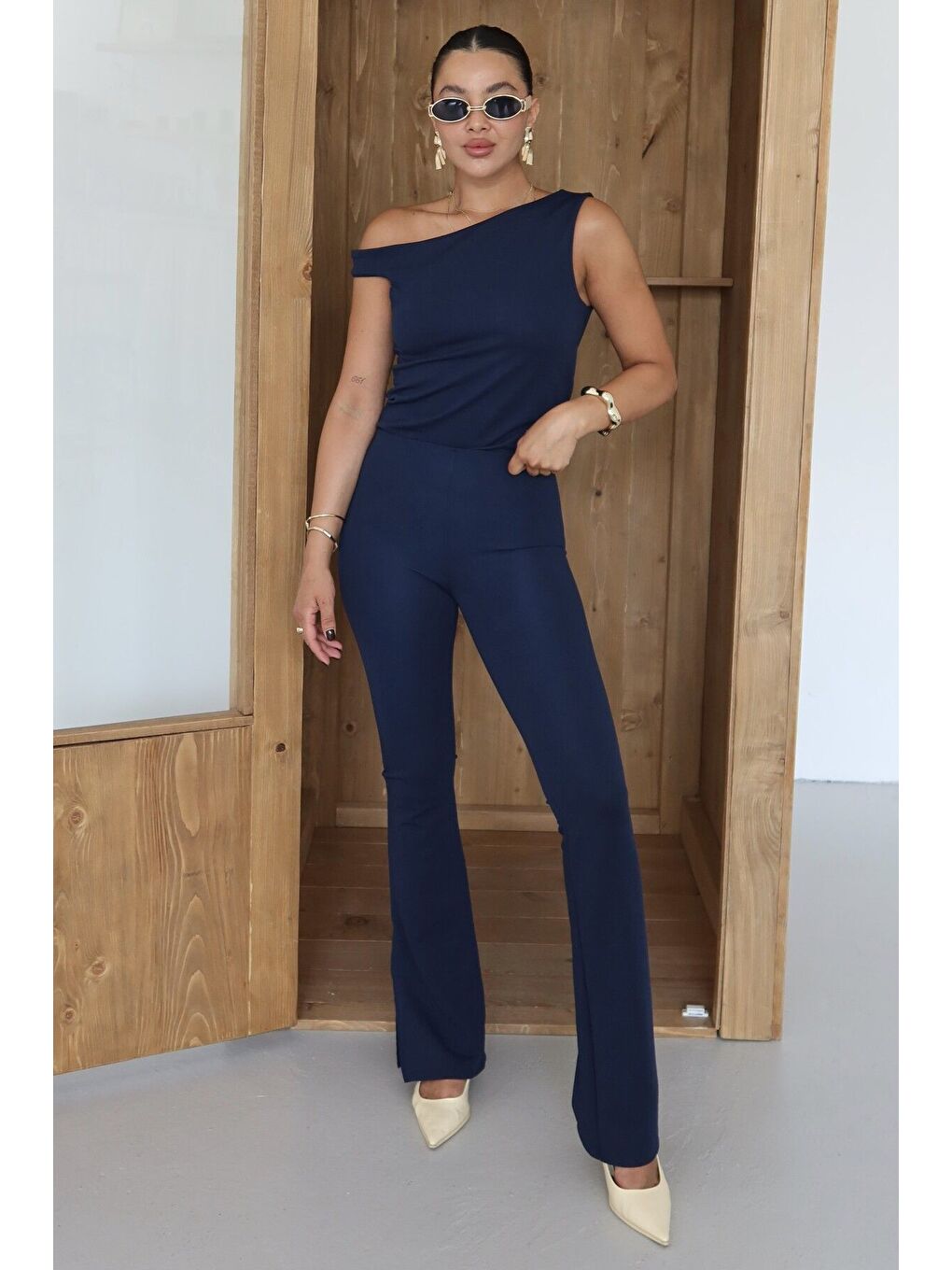 Kadın Lacivert Omuz Detaylı Kalın Askılı Bluz Yırtmaç Detaylı Pantolon Takım-6