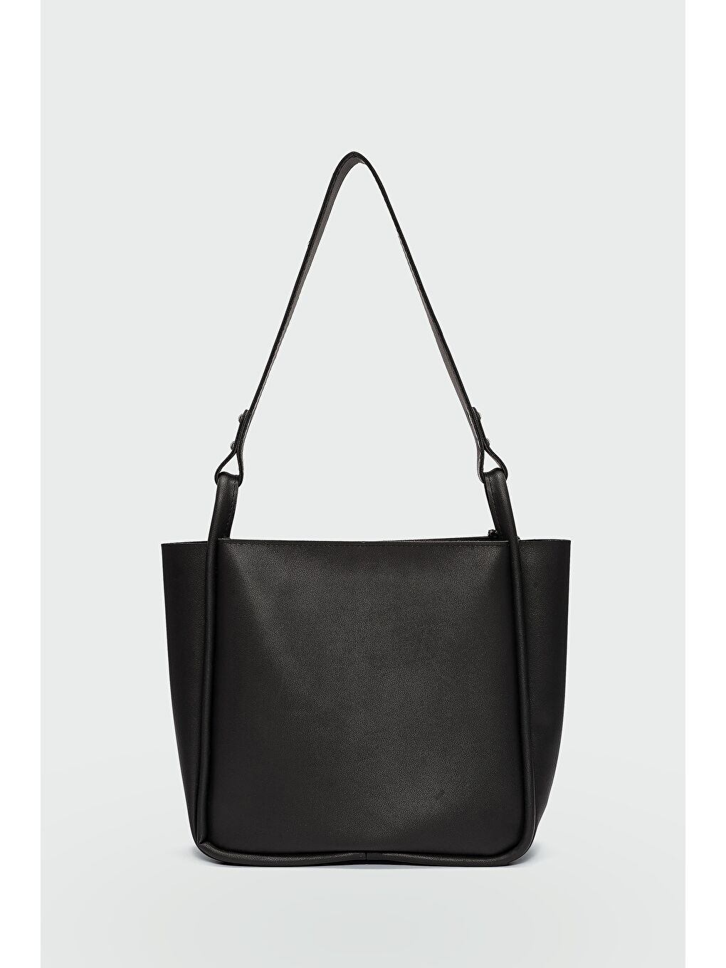 Chiara Charmlı Omuz Çantası Siyah-3