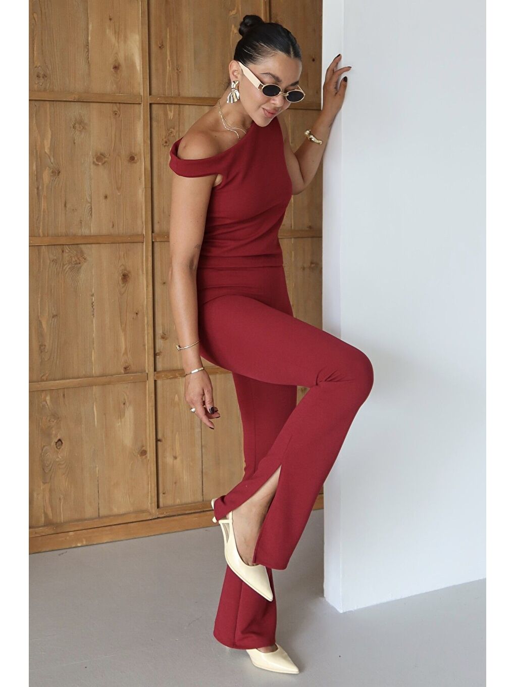 Kadın Bordo Omuz Detaylı Kalın Askılı Bluz Yırtmaç Detaylı Pantolon Takım-7