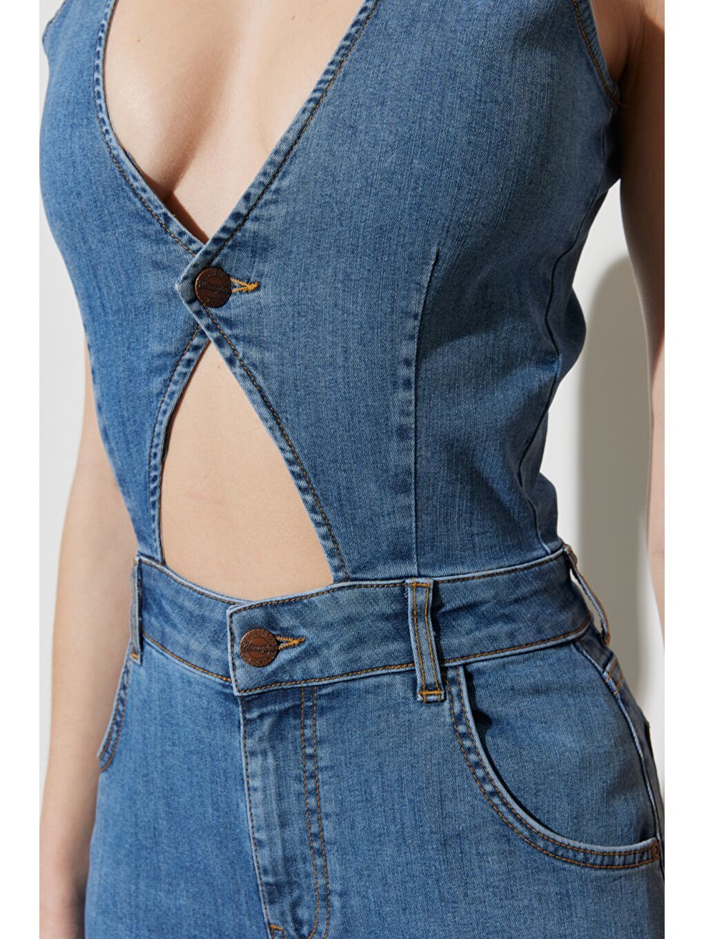 Regular Fit Normal Kesim Normal Bel Geniş Paça Kolsuz Açık Mavi Esnek Jean Tulum-4