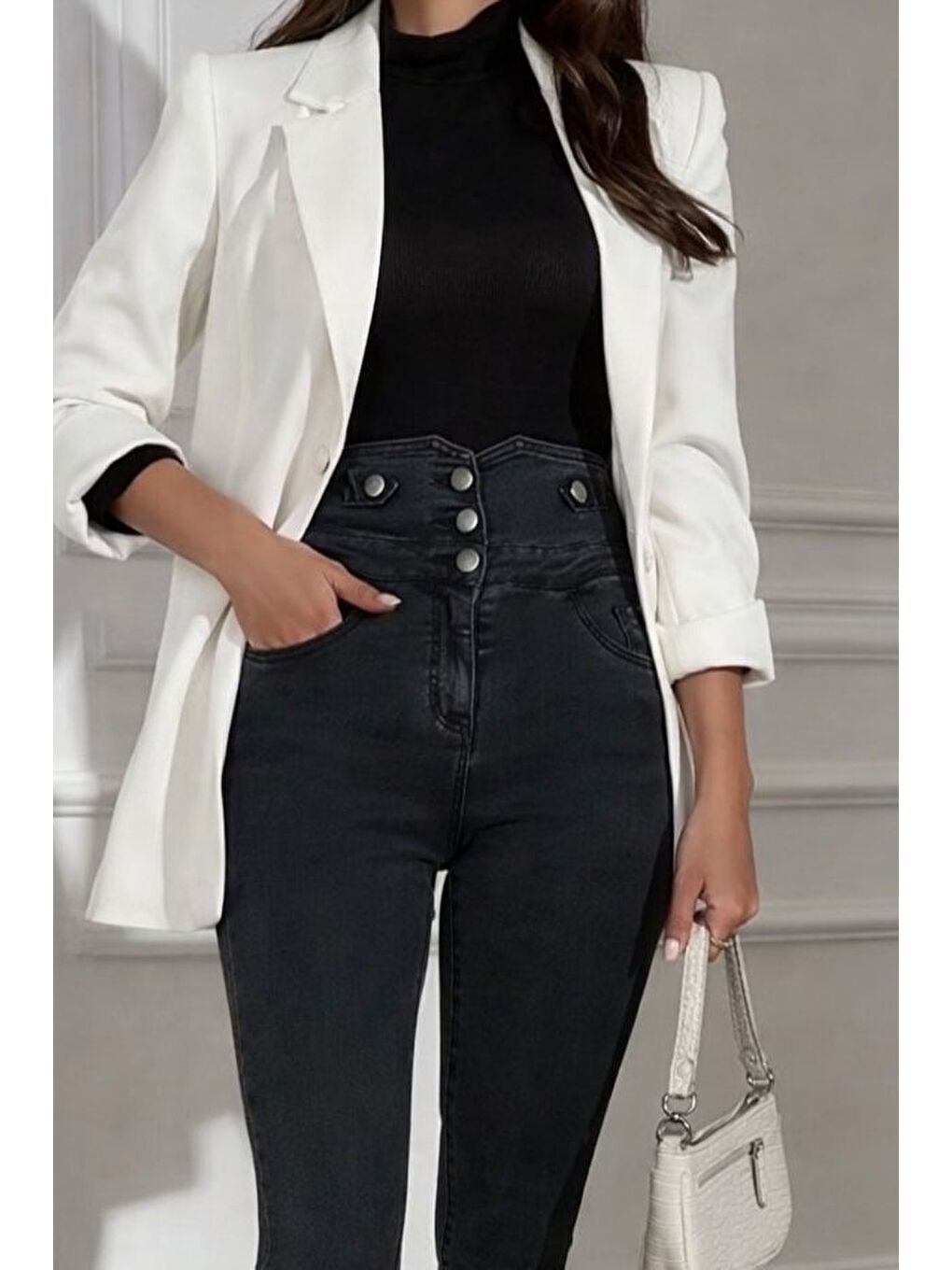 Siyah Kadın Yüksek Bel önden Düğmeli Cepli Dar Kesim Detaylı Jean Pantolon-1