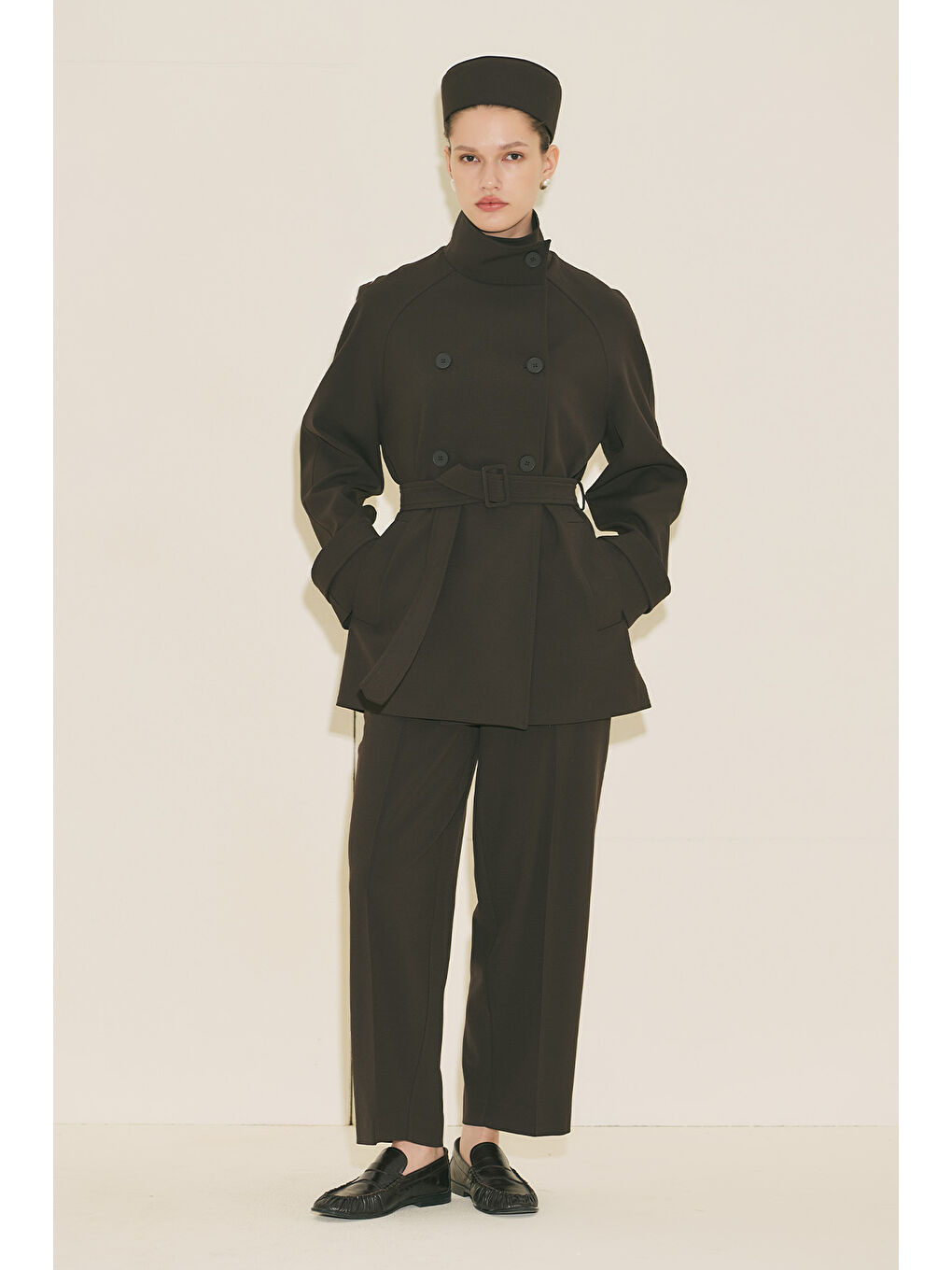 Kahverengi Yüksek Yaka Kemerli Trençkot Acı Kahve-5