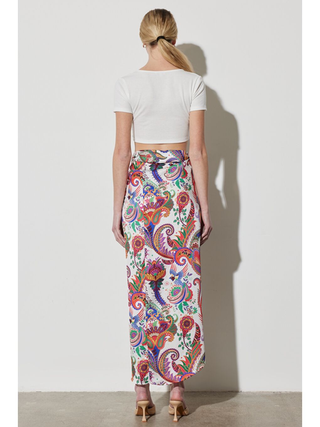 Karışık Regular Fit Normal Kesim Yüksek Bel Belden Bağlamalı Desenli Uzun Etek-6